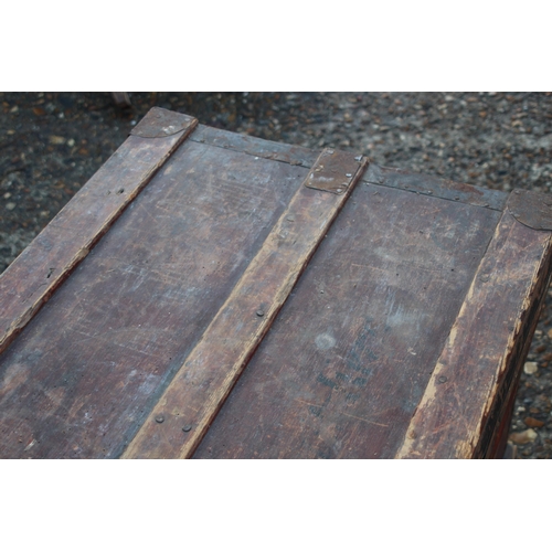 56 - TWO VINTAGE WOODEN TRUCKS ONE LEAD LINED
56 X 97 X 53CM