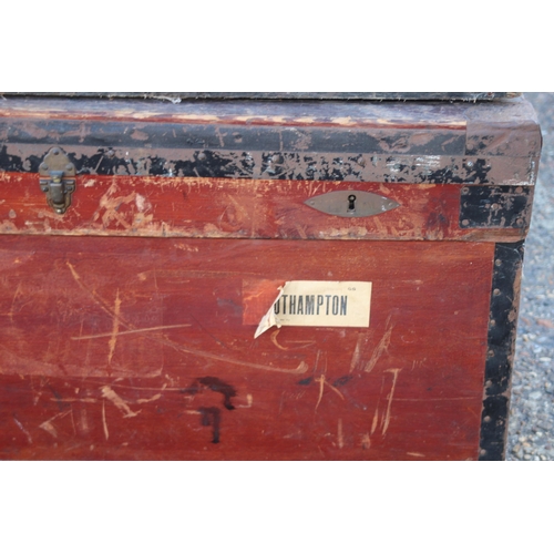 56 - TWO VINTAGE WOODEN TRUCKS ONE LEAD LINED
56 X 97 X 53CM