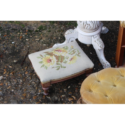 60 - QUANTITY OF VINTAGE STOOLS 
33 X 56CM