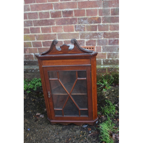 62 - MIXED OF REPRODUCTION FURNITURE  x4
54 X 34 X 64CM