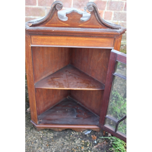 62 - MIXED OF REPRODUCTION FURNITURE  x4
54 X 34 X 64CM