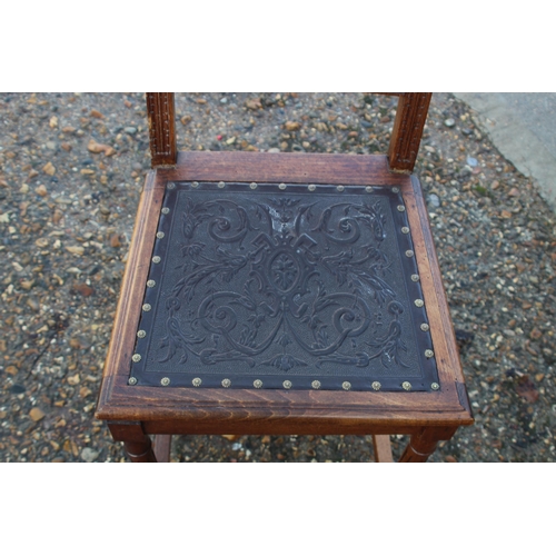 66 - ANTIQUE TABLE AND FOUR CHAIRS 
106 X 76CM