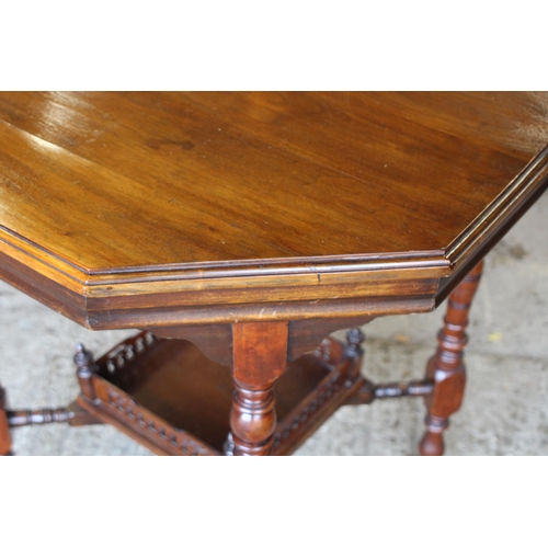 68 - THREE VINTAGE PIECES OF FURNITURE 
86 X 28 X 103CM