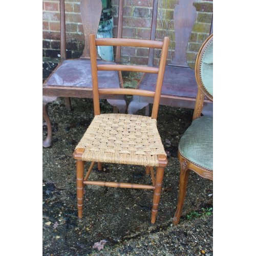 70 - QUANTITY OF VINTAGE CHAIRS x9