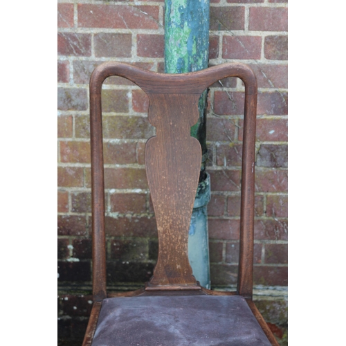 70 - QUANTITY OF VINTAGE CHAIRS x9