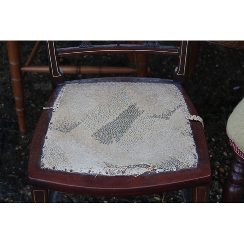 70 - QUANTITY OF VINTAGE CHAIRS x9