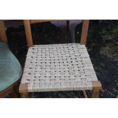 70 - QUANTITY OF VINTAGE CHAIRS x9