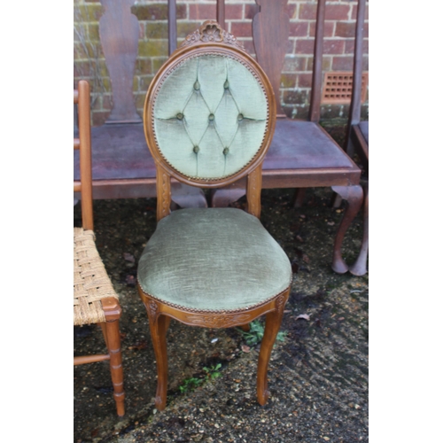 70 - QUANTITY OF VINTAGE CHAIRS x9