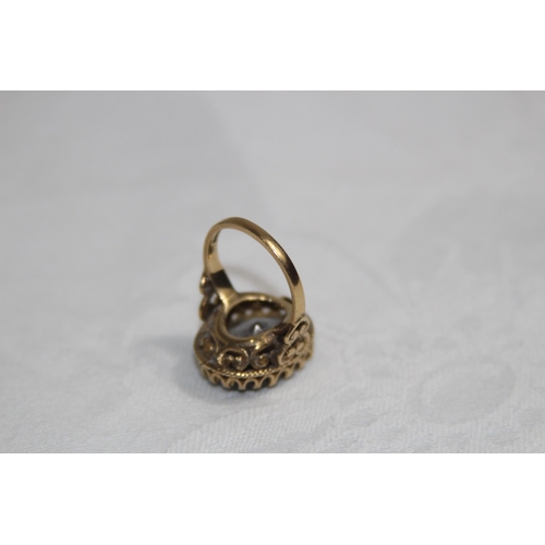 983 - 9CT GOLD RING - 6.91G - SIZE M 1/2