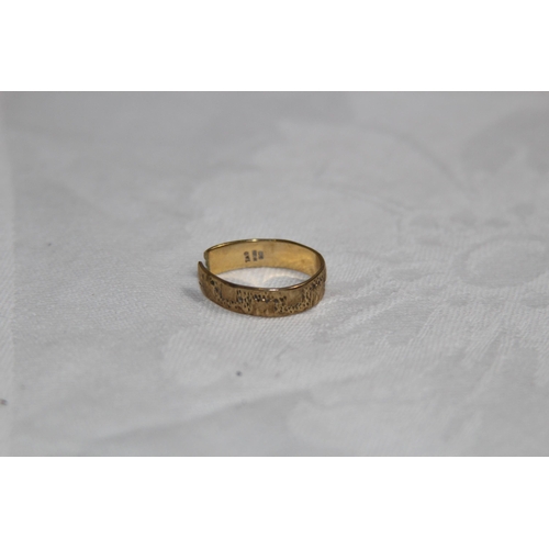 984 - 9CT GOLD SCRAP RING - 2.06G