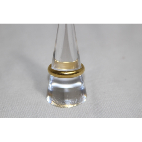 989 - 18CT GOLD BAND - 4.74G - SIZE Q