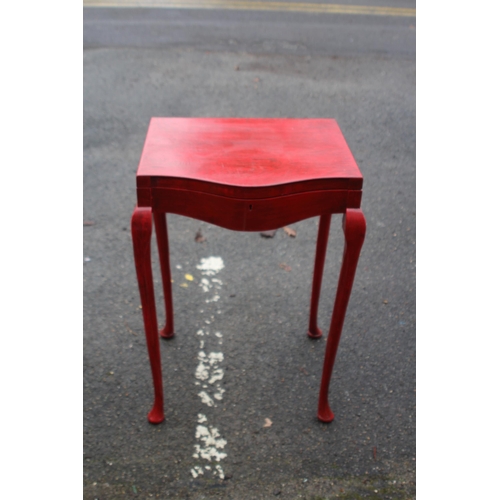 448 - VINTAGE CUTLERY SET ON LEGS