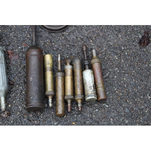 789 - QUANTITY OF INTERESTING AUTOMOBILE EPHEMERA