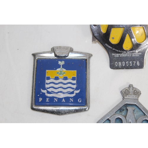 791 - QUANTITY OF VINTAGE AUTOMOBILE BADGES x6