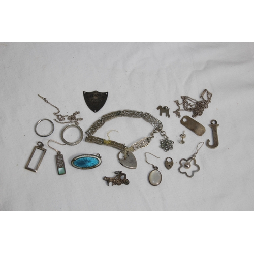 917 - QUANTITY OF SCRAP SILVER - 39.45G