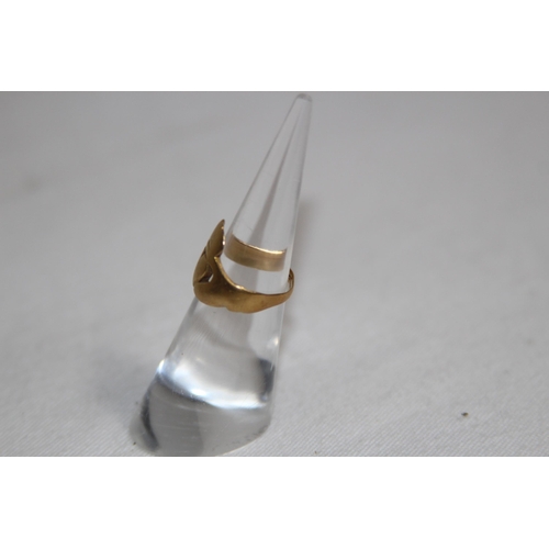 997 - 9CT GOLD CLADDAGH RING - 4.21 - SIZE G