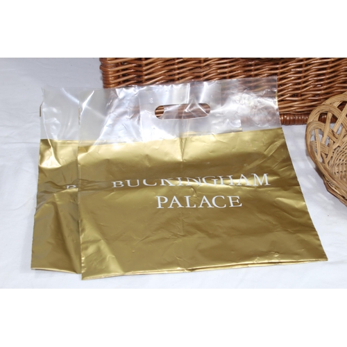 457 - WICKET PICNIC BASKET AND CONTENTS 
36 X 53 X 26CM