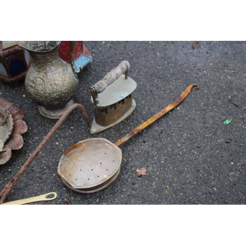 471 - QUANTITY OF METALWARE