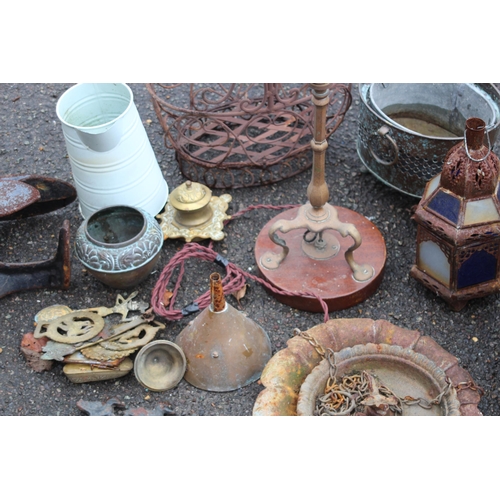 471 - QUANTITY OF METALWARE