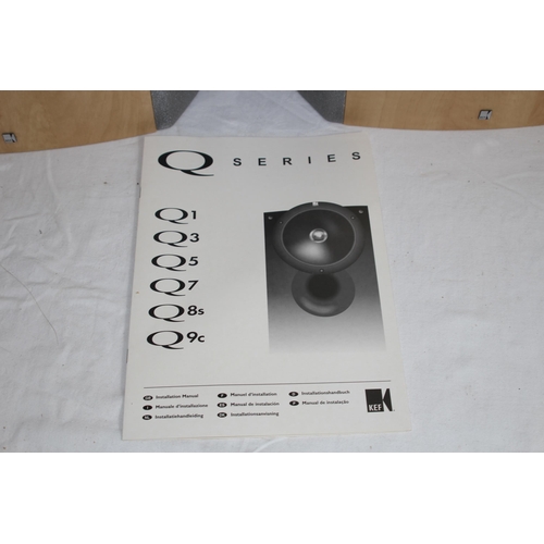 549 - PAIR OF BOXED Q2DS SPEAKERS