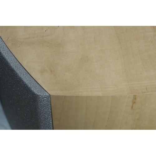 549 - PAIR OF BOXED Q2DS SPEAKERS