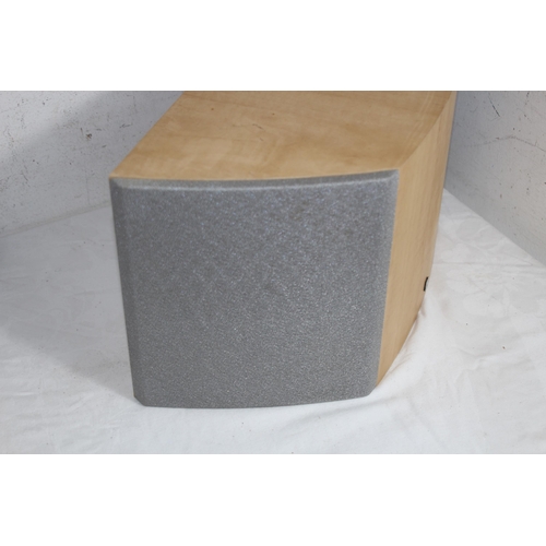 549 - PAIR OF BOXED Q2DS SPEAKERS