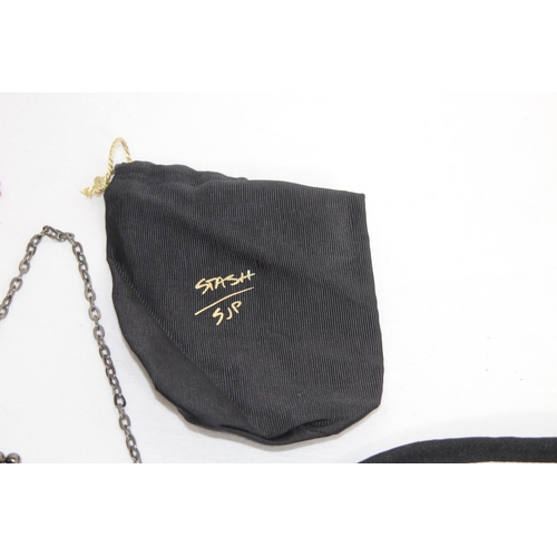 473 - QUANTITY OF VINTAGE BAGS x4