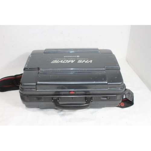560 - HITACHI VHS MOVIE SATICON VM200 - E CAMCORDER AND ACCESSORIES IN CASE