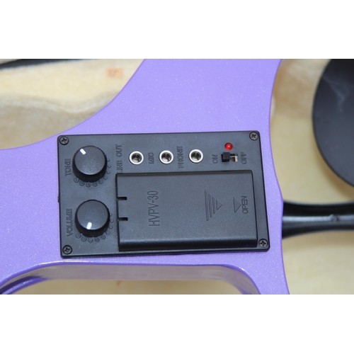 559 - CASED ELECTRIC VIOLIN