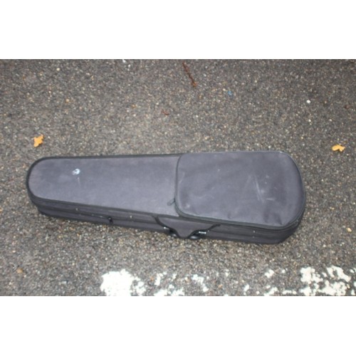 559 - CASED ELECTRIC VIOLIN