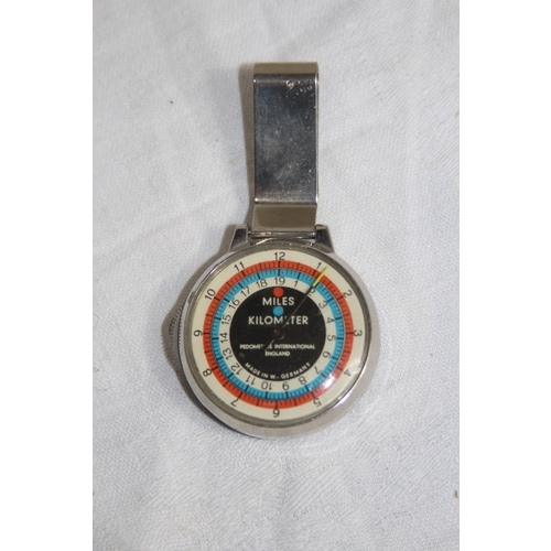 724 - VINTAGE WATON PADOMETER MADE IN WEST GERMANY