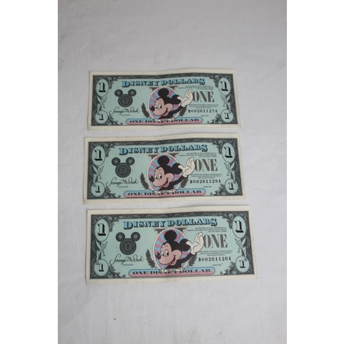 774 - RUN OF 3 SEQUENTIAL NUMBER VINTAGE DISNEY DOLLAR NOTES FROM 1990 SERIES