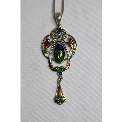 867 - LOVELY ART NOUVEAU DESIGN STERLING SILVER PENDANT NECKLACE