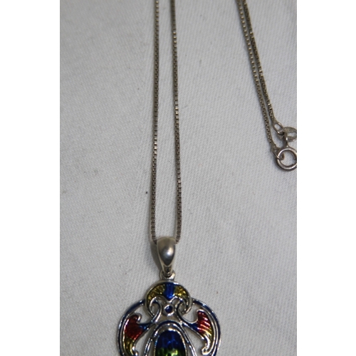867 - LOVELY ART NOUVEAU DESIGN STERLING SILVER PENDANT NECKLACE