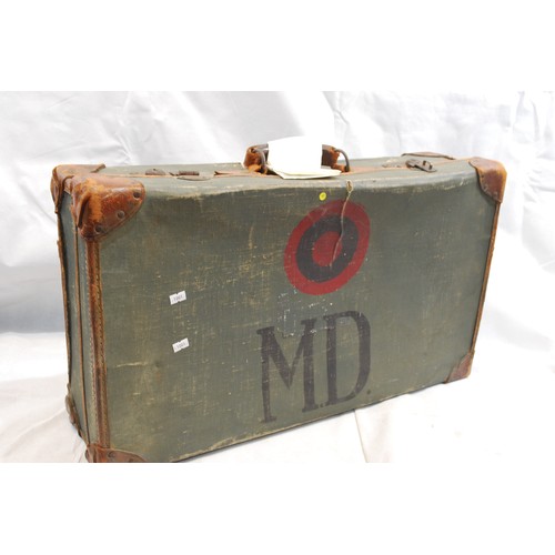 21 - Ministry of Defence WW2 Suitcase With key