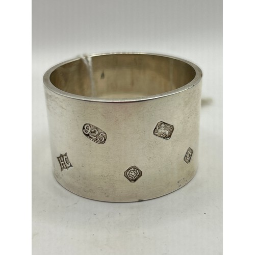 59 - Stunning Silver Napkin Ring , Crawshaw Of Sheffield 79G