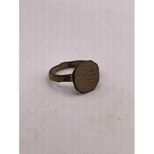 101 - Ancient Medieval Ring 1200-1400AD.