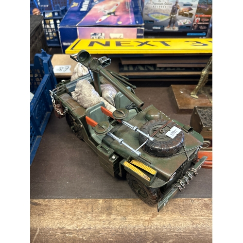 207 - Tin Plate USA Army Vehicle