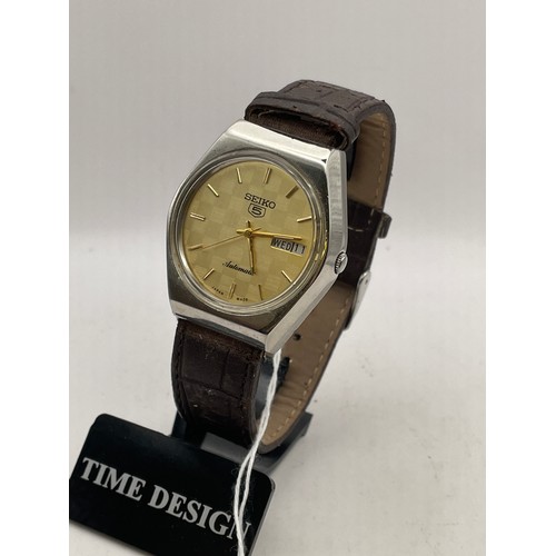 145 - Gents Vintage Seko 5 Automatic Watch Working Order.