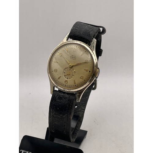 146 - Gents Vintage Smiths Empire Manual Wind Watch, Needs Service.