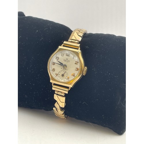 147 - Ladies Smiths 9ct Gold Vintage Manual Wind Watch In Working Order.