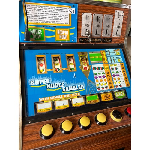 500 - Bell Fruit 1970s Super Nudge Gambler Fruit Machine In Working Order. With Keys.