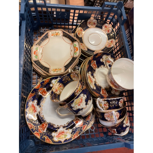 73 - Royal Albert Tea Set. Pieces?