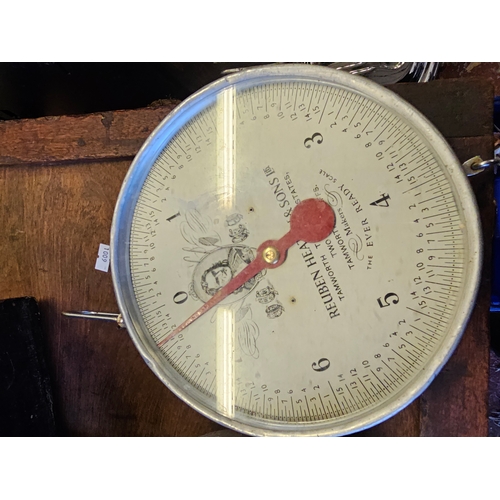 135 - Reuben Heaton & Sons Scales.