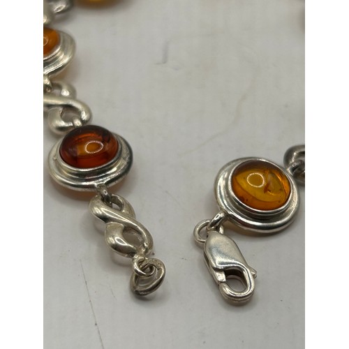 38 - Silver And Amber Bracelet .