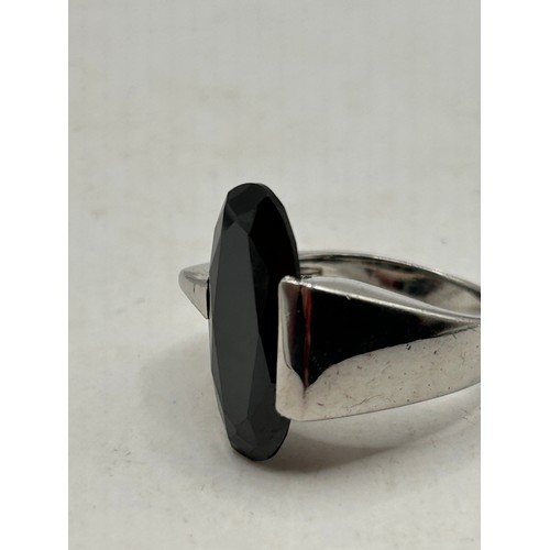 47 - Attractive Silver Ring With Black Stone.