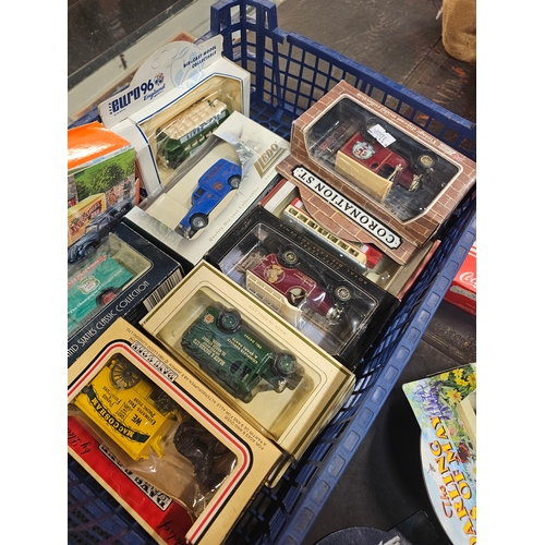 415 - Tray Of Various Die Cast Cars To Include Lledo