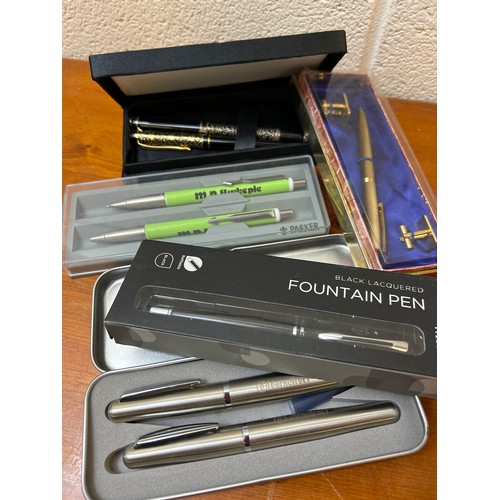 223 - Bag Of Various Modern And Vintage Pens.