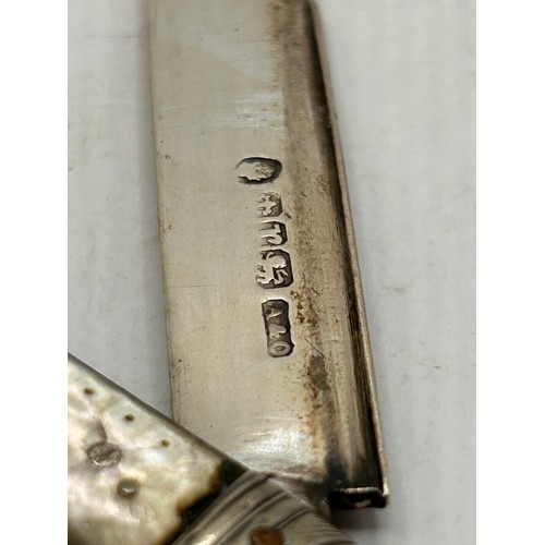 274 - Vintage Silver Fruit Knife With Mother Of Pearl Scales. Damage To Scales.