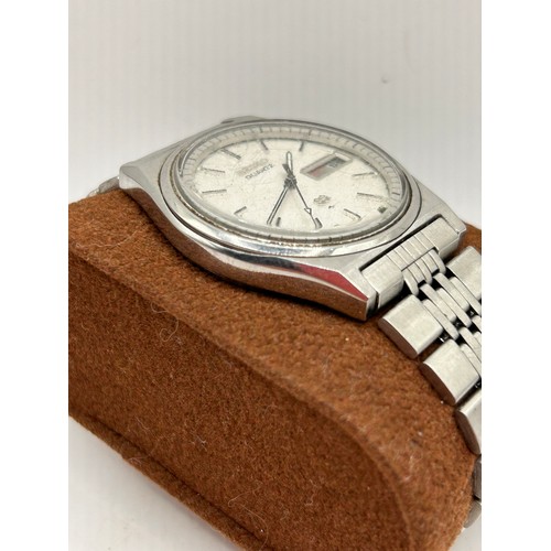 276 - Vintage Seiko SQ Quartz Watch, Stainless Steel , Needs A Battery.